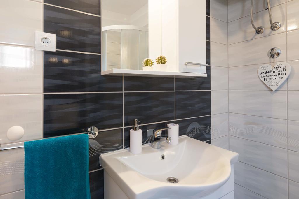 Apartments Sucic Sevid ห้อง รูปภาพ